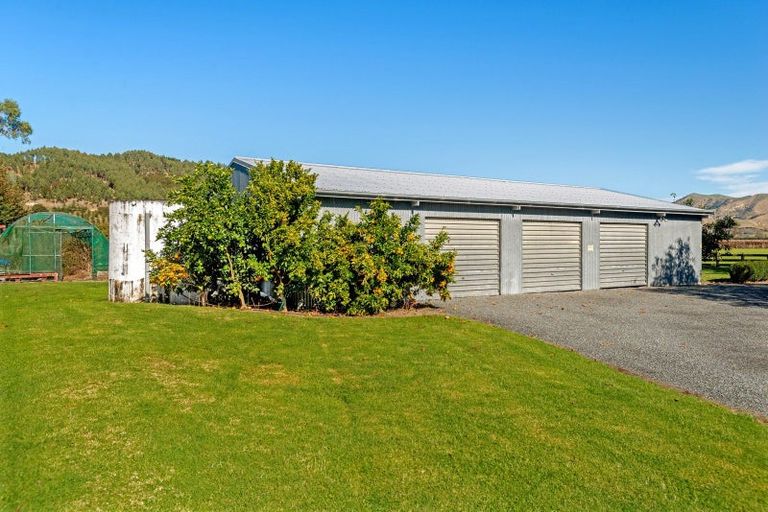 Photo of property in 191 Papatu Road, Manutuke, Gisborne, 4072