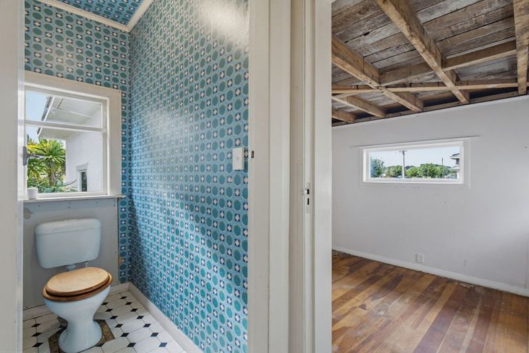 Photo of property in 14 Helmore Street, Whanganui East, Whanganui, 4500