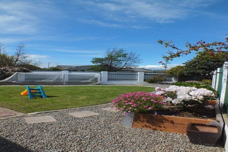 Photo of property in 87 Hillcrest Drive, Kelvin Grove, Palmerston North, 4414