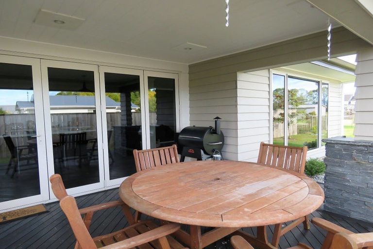 Photo of property in 96 Brougham Street, Westport, 7825