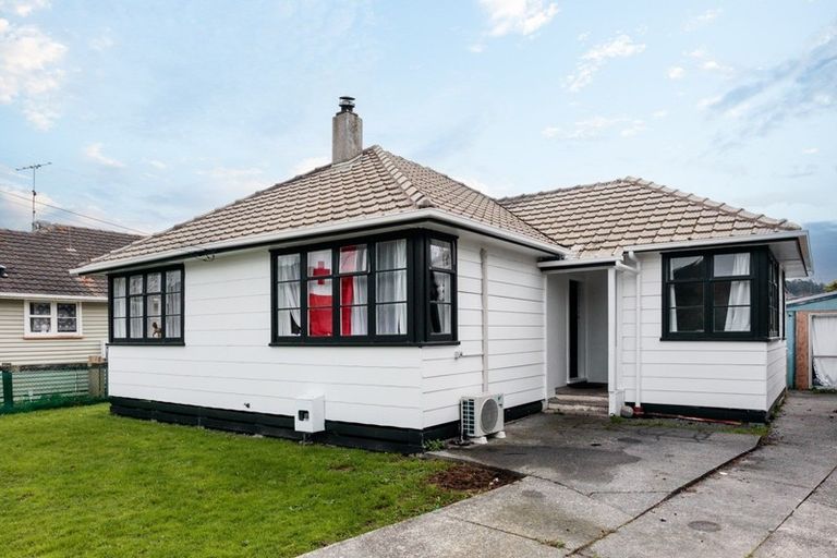 Photo of property in 3 Glasgow Crescent, Kaiti, Gisborne, 4010