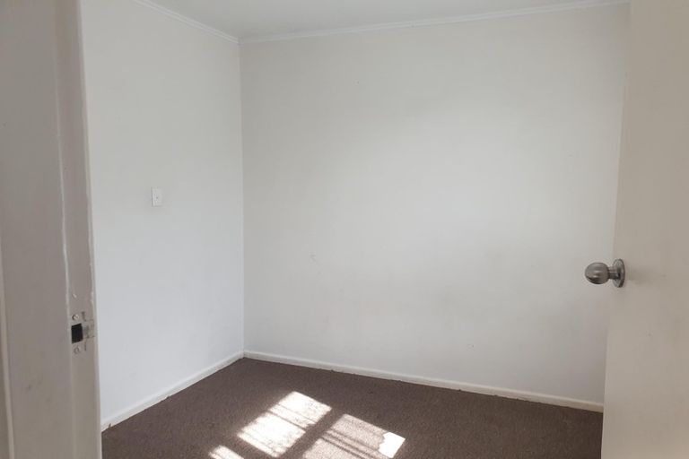 Photo of property in 12 Civil Place, Otara, Auckland, 2023