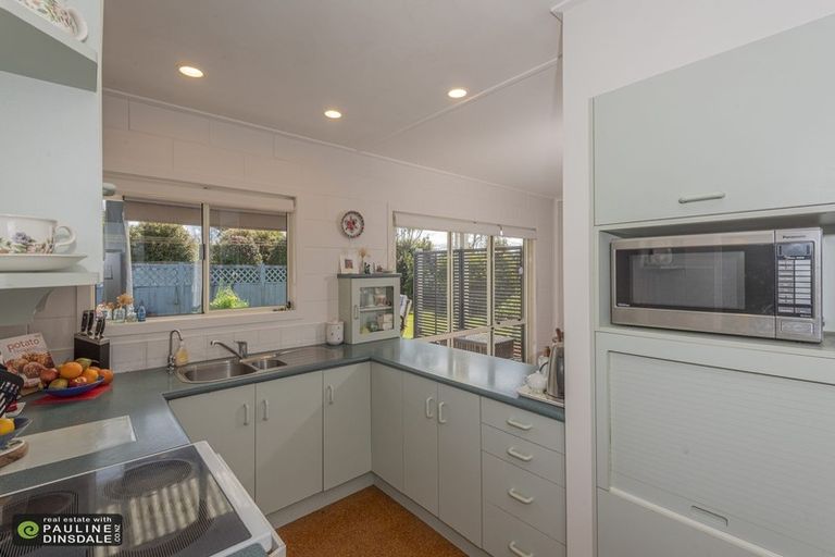 Photo of property in 11 Carlton Crescent, Te Kamo, Whangarei, 0112