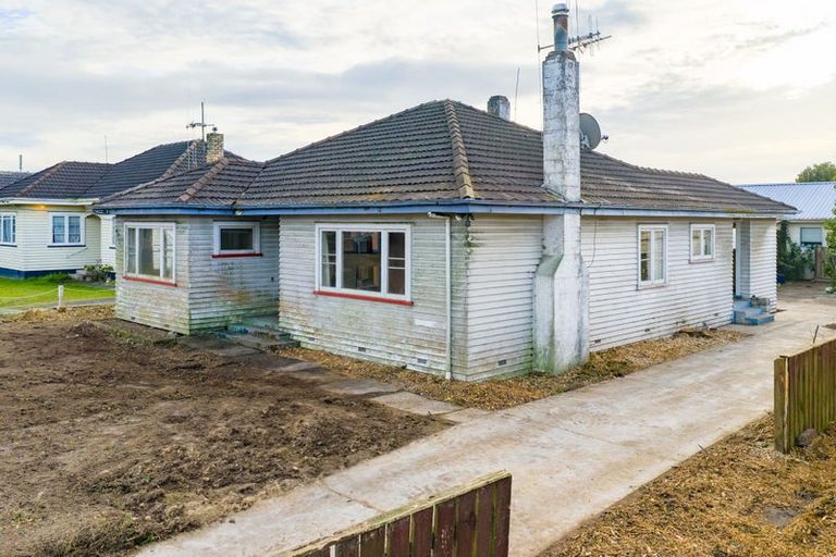 Photo of property in 15 Fifth Avenue, Enderley, Hamilton, 3214