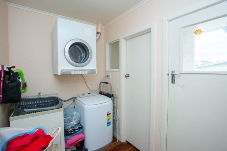 Photo of property in 20b Henderson Crescent, Onekawa, Napier, 4110