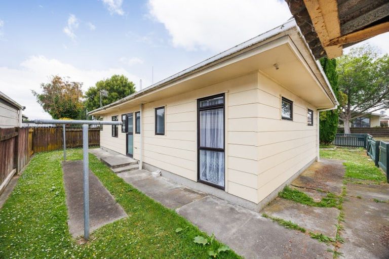 Photo of property in 107 Tremaine Avenue, Westbrook, Palmerston North, 4412