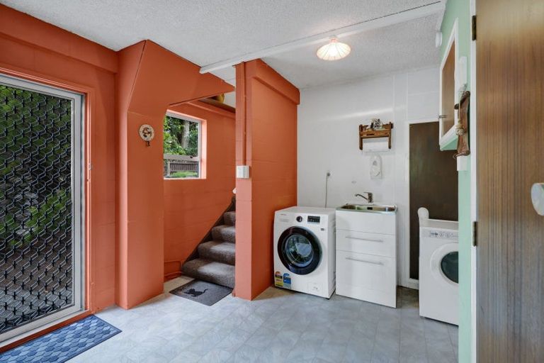 Photo of property in 39 Oberon Street, Stratford, 4332