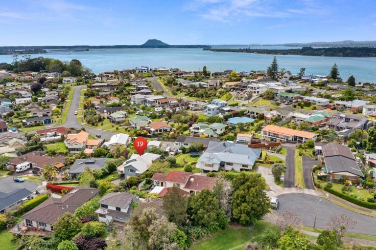 Photo of property in 19 Ruamoana Place, Omokoroa, 3114