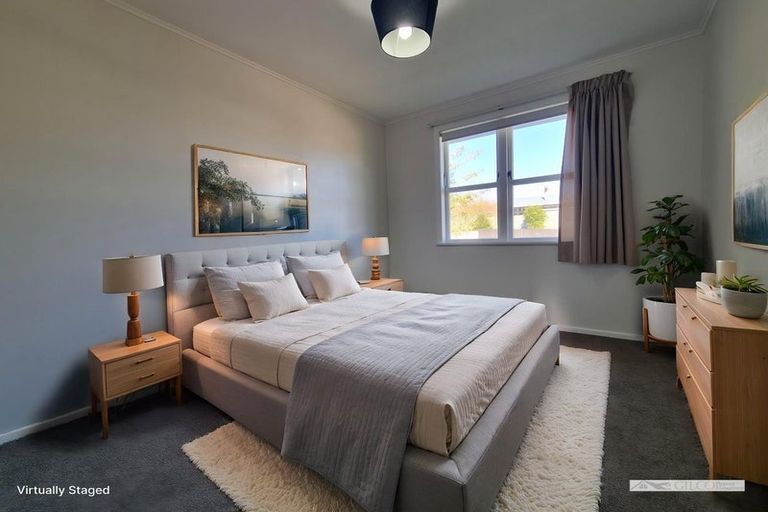 Photo of property in 110 Lancaster Road, Beach Haven, Auckland, 0626