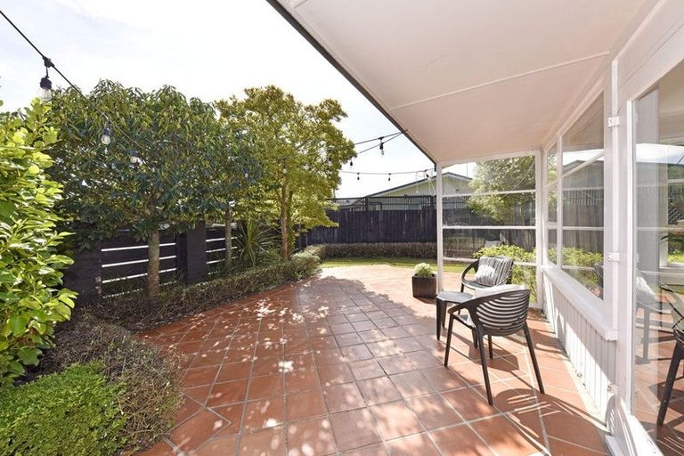 Photo of property in 11 Chislehurst Place, Bryndwr, Christchurch, 8052