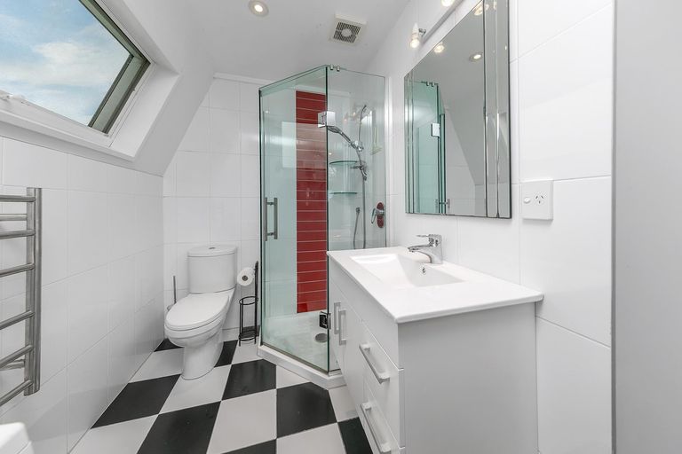 Photo of property in 355 Ridge Road, Paremoremo, Albany, 0793