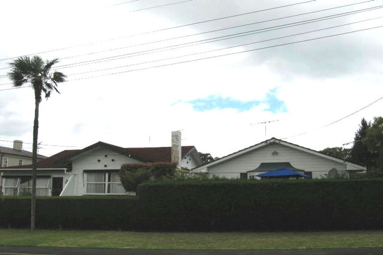 Photo of property in 3 Cecil Road, Milford, Auckland, 0620