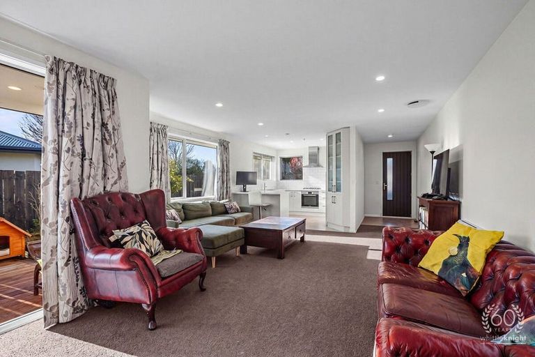 Photo of property in 130a Halswell Junction Road, Halswell, Christchurch, 8025