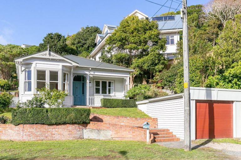 Photo of property in 19 Wilton Road, Wadestown, Wellington, 6012