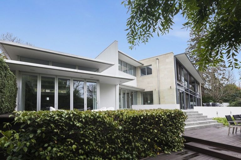 Photo of property in 8 Saint Barnabas Lane, Fendalton, Christchurch, 8052