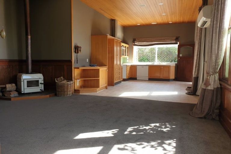 Photo of property in 208 Clyde Street, Balclutha, 9230