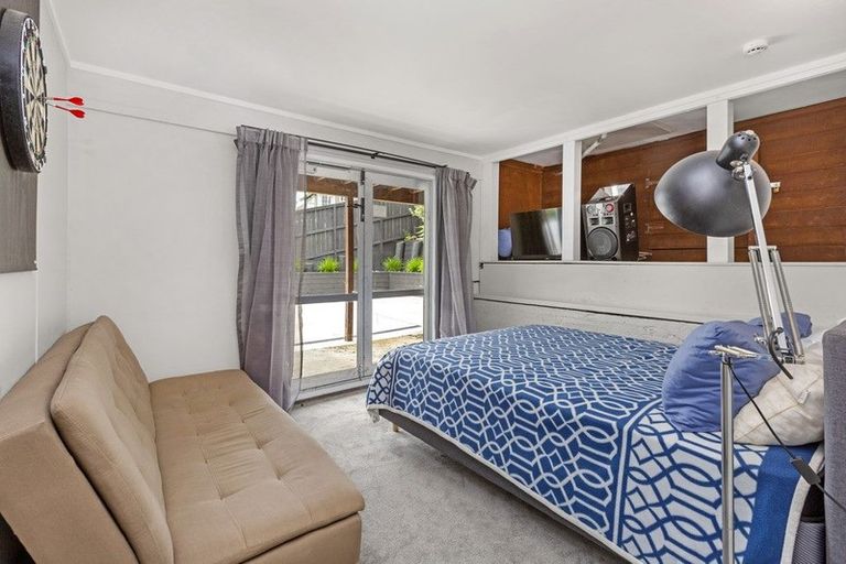 Photo of property in 2 Taipari Avenue, Raglan, 3225