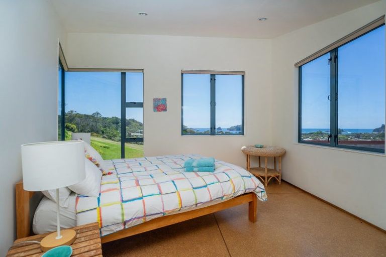 Photo of property in 92 Hahei Beach Road, Hahei, Whitianga, 3591