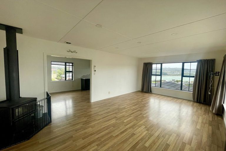 Photo of property in 13 Pennant Grove, Titahi Bay, Porirua, 5022