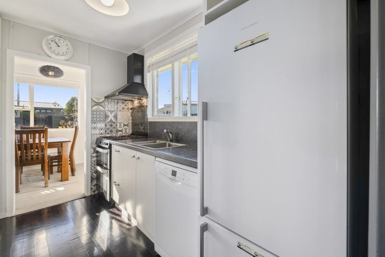 Photo of property in 7 Kahu Street, Utuhina, Rotorua, 3015