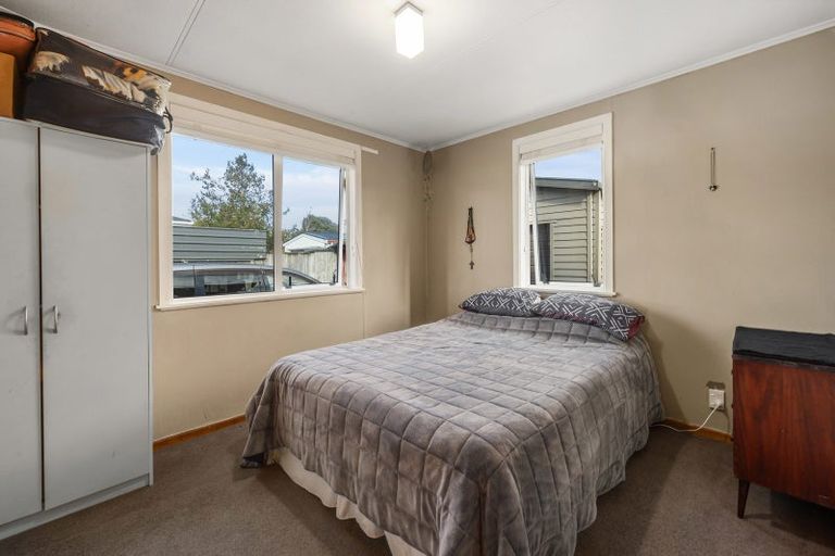 Photo of property in 27 Te Rangitautahanga Road, Turangi, 3334