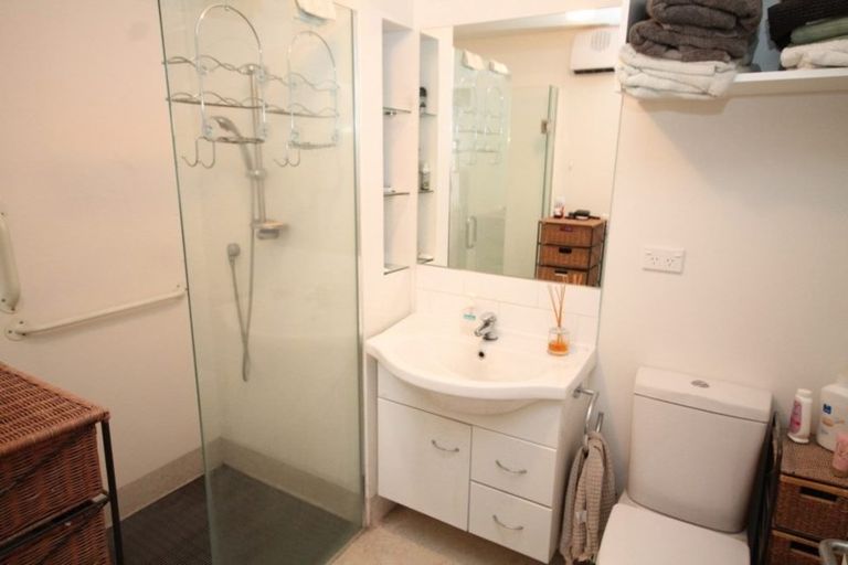 Photo of property in 104/102 Edinburgh Street, Pukekohe, 2120