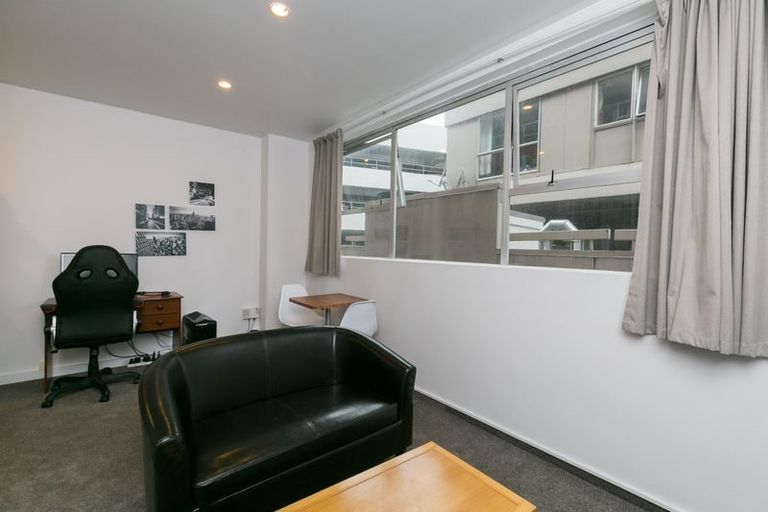 Photo of property in Regency Apartments, 3c/49 Manners Street, Te Aro, Wellington, 6011