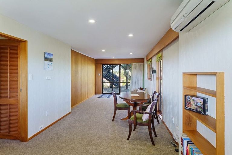 Photo of property in 9 Frances Street, Waikanae Beach, Waikanae, 5036