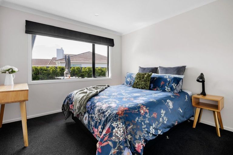 Photo of property in 22 Miranda Place, Flagstaff, Hamilton, 3210