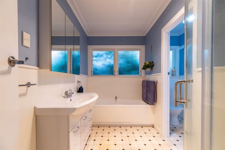 Photo of property in 16 Aspiring Avenue, Milson, Palmerston North, 4414