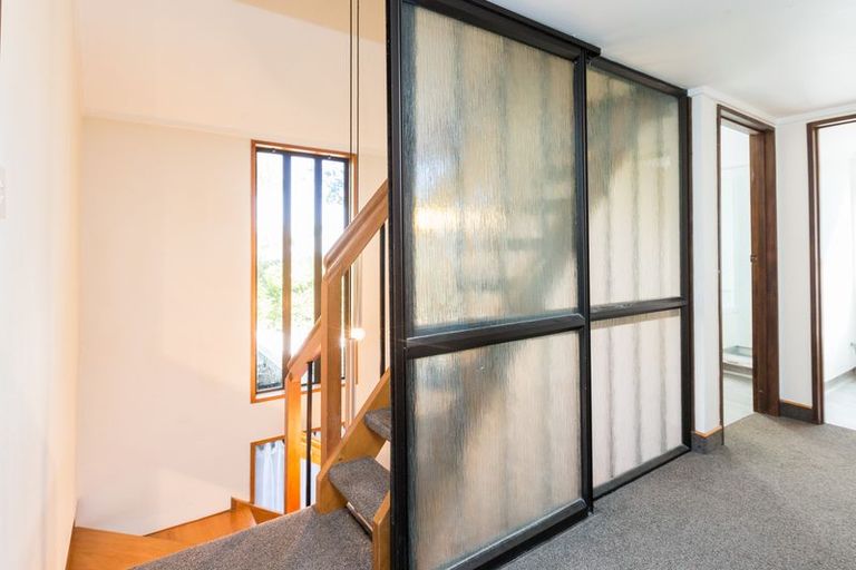 Photo of property in 1/341 College Street, West End, Palmerston North, 4410