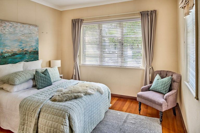 Photo of property in 10 Avon Street, Waterloo, Lower Hutt, 5011