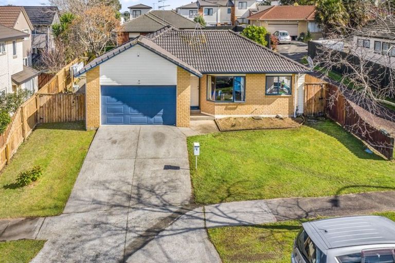 Photo of property in 4 Senator Drive, Manurewa, Auckland, 2105