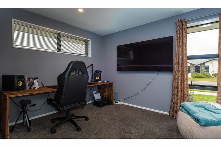 Photo of property in 77 Kemble Drive, Rolleston, 7615