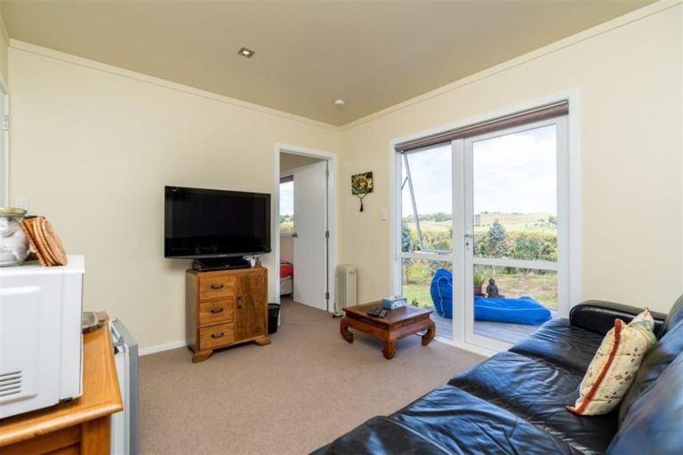 Photo of property in 75a Rangiora Road, Kaiwaka, 0573