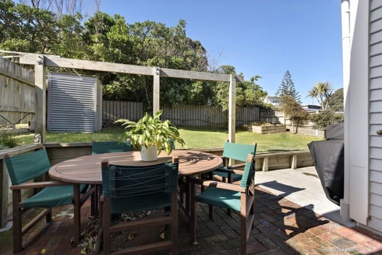 Photo of property in 173 Coutts Street, Rongotai, Wellington, 6022