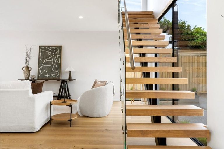 Photo of property in 157a Centaurus Road, Saint Martins, Christchurch, 8022