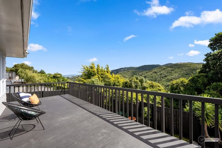 Photo of property in 117 Major Drive, Kelson, Lower Hutt, 5010