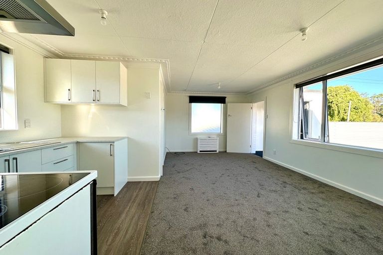 Photo of property in 1 Baker Street, Stirling, 9231