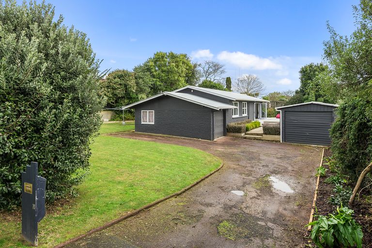 Photo of property in 70 Houchens Road, Glenview, Hamilton, 3206