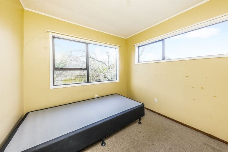 Photo of property in 6 Rako Place, Manurewa, Auckland, 2102