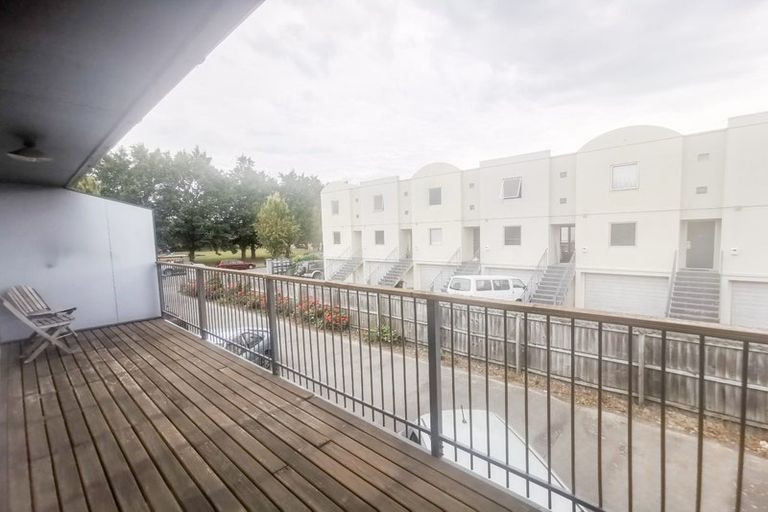 Photo of property in 3/11 Cross Street, Phillipstown, Christchurch, 8011