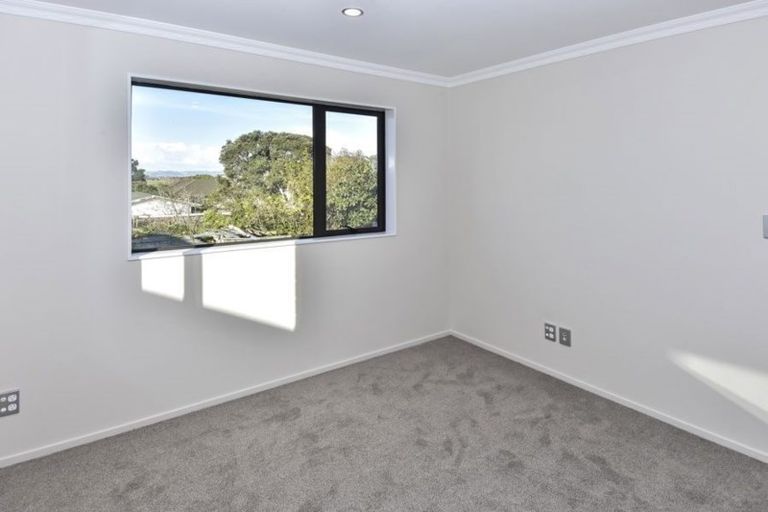 Photo of property in 3b Greers Road, Weymouth, Auckland, 2103