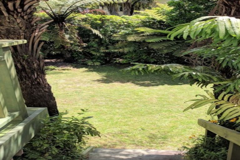 Photo of property in 44 Monaghan Avenue, Karori, Wellington, 6012