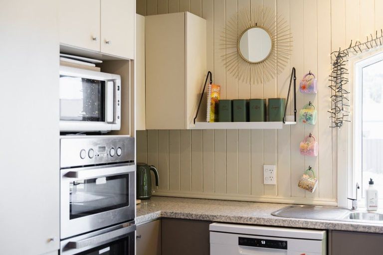 Photo of property in 7 Torquay Street, Abbotsford, Dunedin, 9018