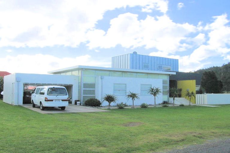 Photo of property in 205 Leighton Road, Whangamata, 3620