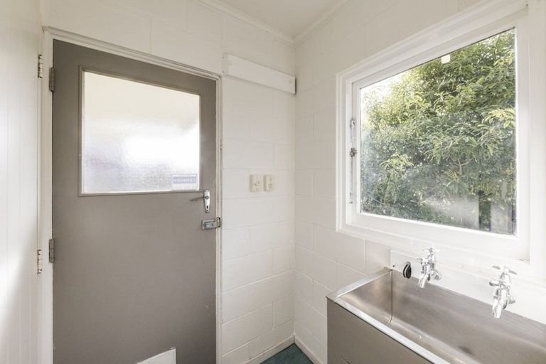 Photo of property in 1/145 College Street, Awapuni, Palmerston North, 4412