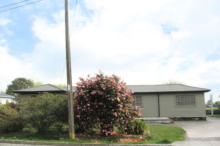 Photo of property in 3 Charles Road, Hannahs Bay, Rotorua, 3010