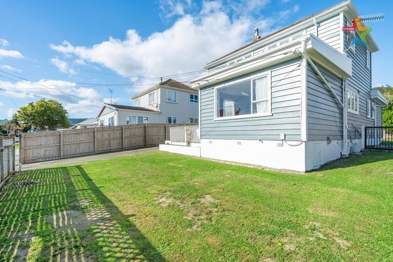 Photo of property in 68 Churton Crescent, Taita, Lower Hutt, 5011