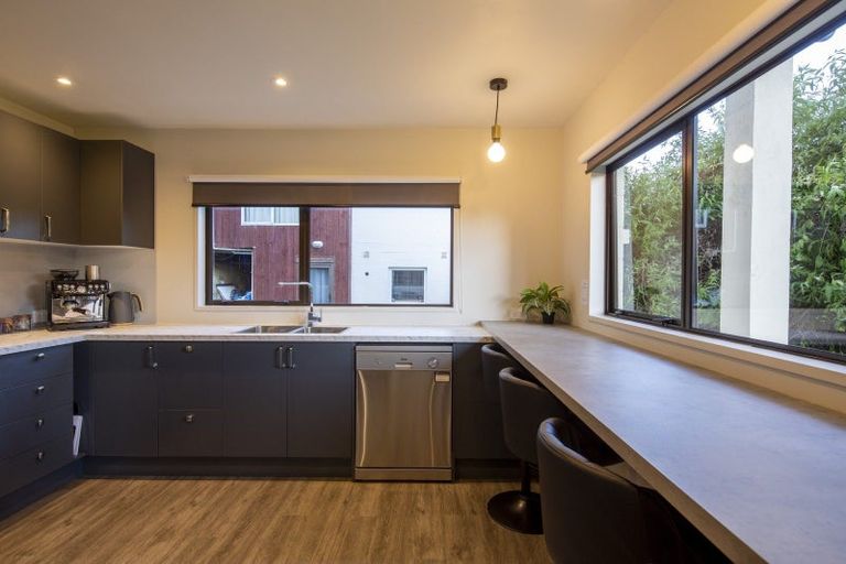 Photo of property in 20 Dart Place, Fernhill, Queenstown, 9300